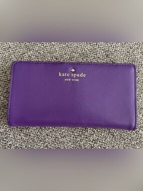 💜 kate spade purple leather wallet with gold hardware
